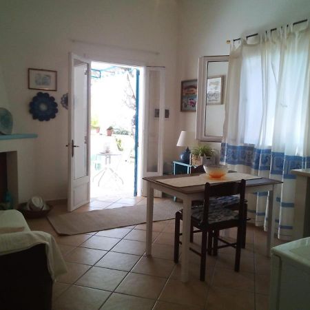 Ferienwohnung Nuova Depandance Marina E Claudio Sarroch Exterior foto